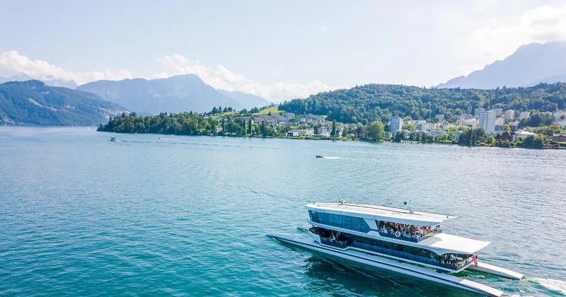 1-Hour Catamaran Cruise on Lake Lucerne