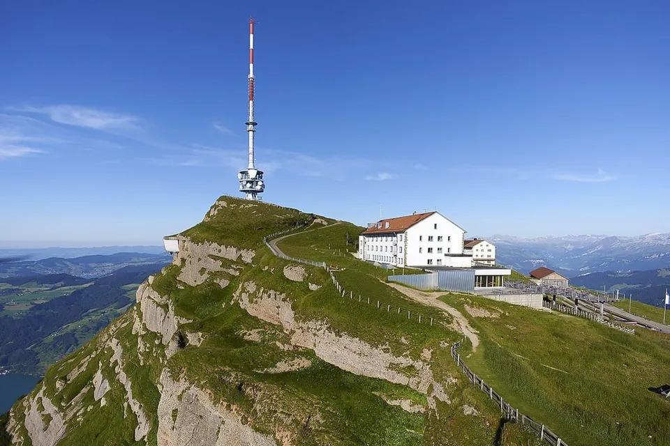 The Rigi Kulm summit with the hotel and the antenna on a clear day
